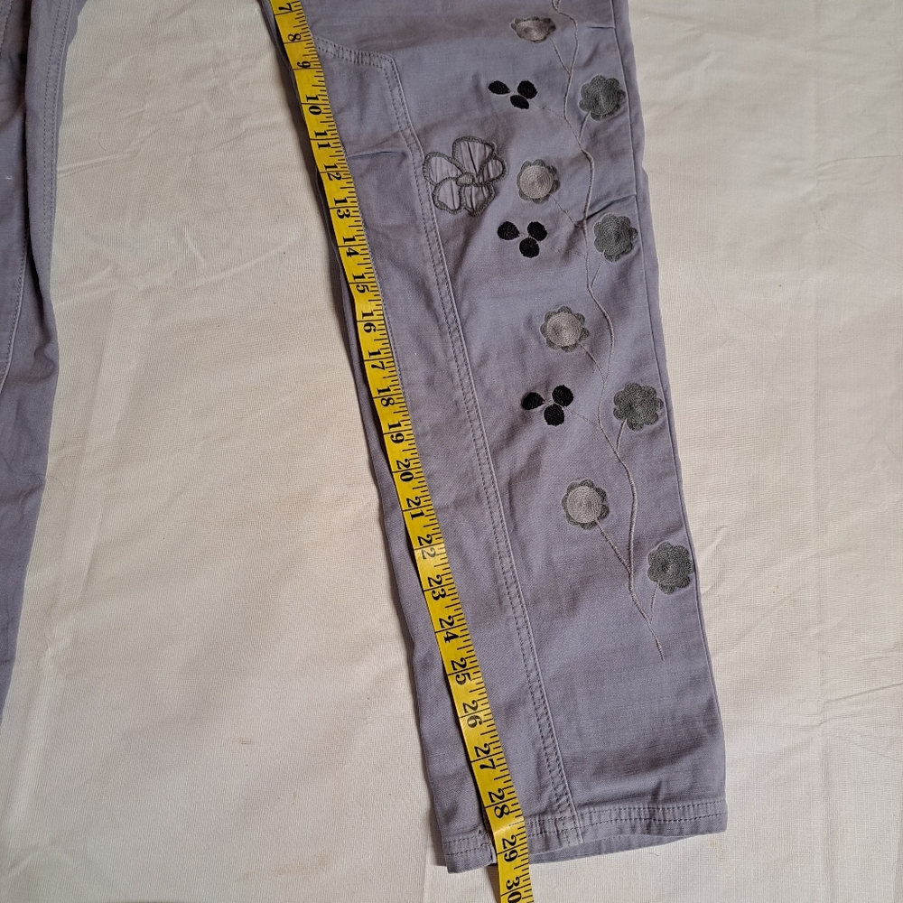 Anthropologie Pilcro Wanderer Boho Embroidered Pants - Picture 11 of 11